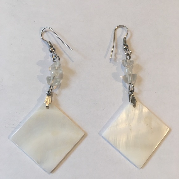 3 Pairs of Hoop Earrings - Picture 3 of 4